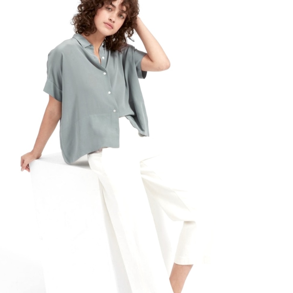 Everlane Clean Silk Gray Square Cut Short Sleeve Blouse 00